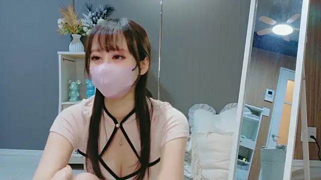 Miho H ch online show from February 6, 2026, 4:28 am