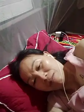 Lili-123k online show from March 19, 2026, 1:15 pm