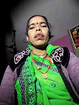 Snapshot of Chetna_sharma chatting on February 4, 2026, 2:01 pm Chetna sharma online show from February 4, 2026, 2:01 pm