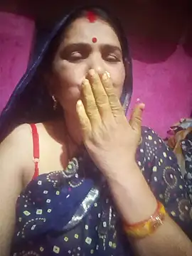 Your-shreya143 online show from April 9, 2026, 7:41 pm