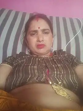 Your-shreya143 online show from June 15, 2026, 11:34 am