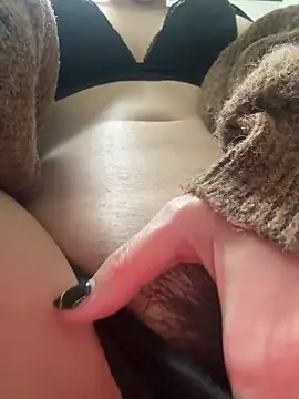 Snapshot of Nanase2525 chatting on December 2, 2025, 10:09 am Nanase2525 online show from December 2, 2025, 10:09 am