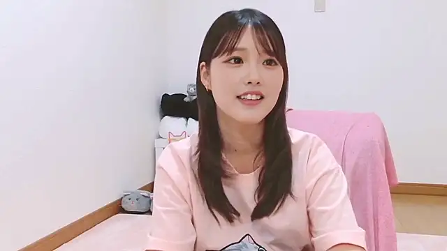 mashiro-desu online show from December 20, 2025, 10:33 am