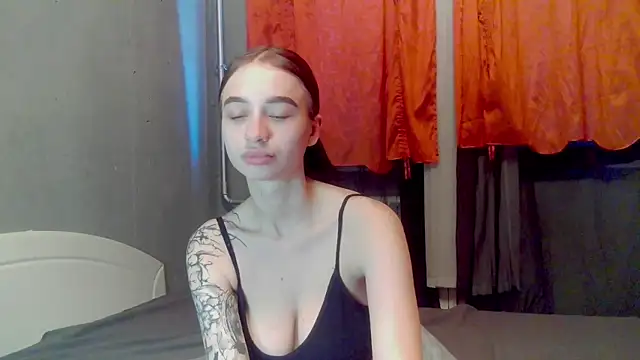 Snapshot of imChatty_Alice chatting on May 2, 2026, 12:04 am imChatty Alice online show from May 2, 2026, 12:04 am