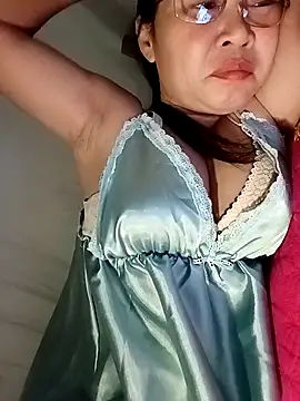 Sexfullx online show from March 25, 2026, 1:39 pm