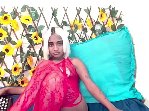 IndianSumaya69 online show from December 2, 2025, 10:42 am