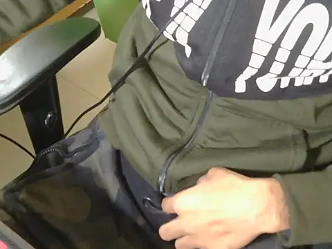 Michal Fransis online show from December 5, 2025, 12:47 pm