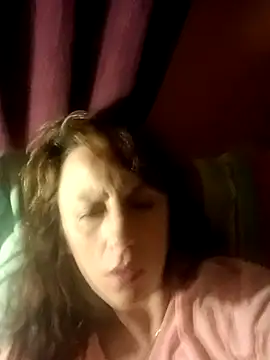 Snapshot of lacatamiau chatting on February 25, 2026, 8:57 am lacatamiau online show from February 25, 2026, 8:57 am