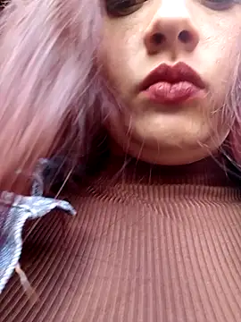  online show from December 3, 2025, 4:38 pm