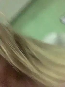 ninfetinhagata online show from March 15, 2026, 3:01 am