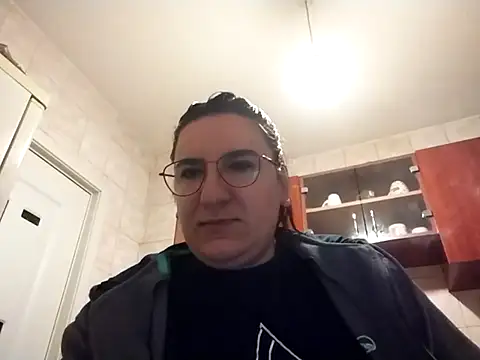 Snapshot of Dana92va chatting on February 19, 2026, 5:36 am Dana92va online show from February 19, 2026, 5:36 am