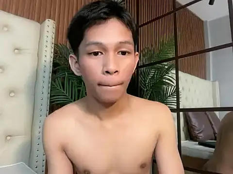 TheBoyAboveYou online show from June 19, 2026, 11:47 am