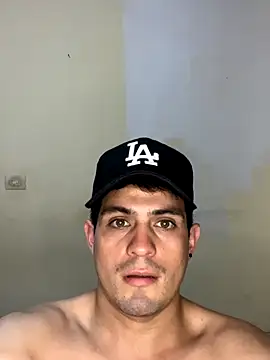 williamsmiiths16 online show from December 3, 2025, 4:16 pm