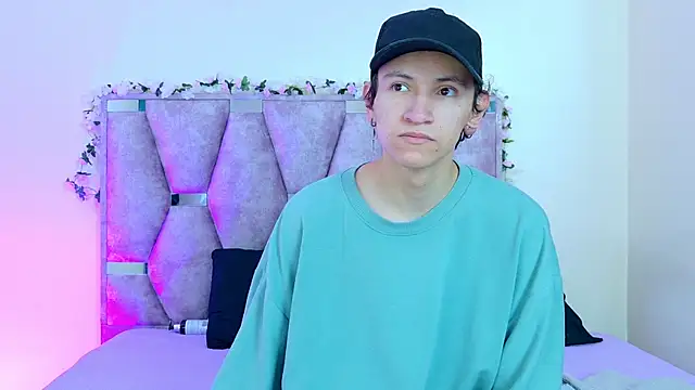 iris and damian online show from April 12, 2026, 5:18 pm