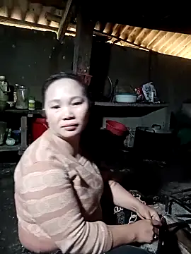 ava-dellght online show from February 21, 2026, 5:19 am