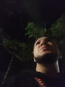 GideonCartie online show from December 4, 2025, 2:54 am