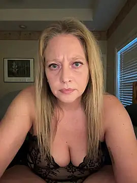 MissyLovelace online show from June 13, 2026, 11:52 am