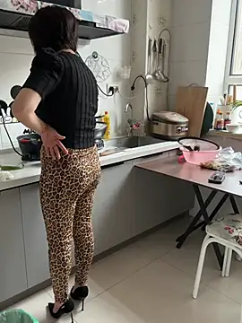 luckybaby666999 online show from April 11, 2026, 12:26 am