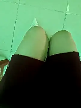 Snapshot of Baby-Linh chatting on May 5, 2026, 7:16 am Baby-Linh online show from May 5, 2026, 7:16 am