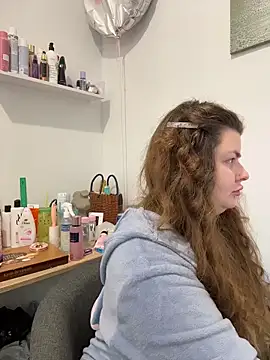 EvKamenskih online show from December 21, 2025, 8:54 am