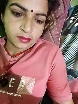 Snapshot of Big_soniya55A chatting on June 5, 2026, 12:28 am Big soniya55A online show from June 5, 2026, 12:28 am