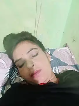 Snapshot of Big_soniya55A chatting on June 18, 2026, 2:23 am Big soniya55A online show from June 18, 2026, 2:23 am