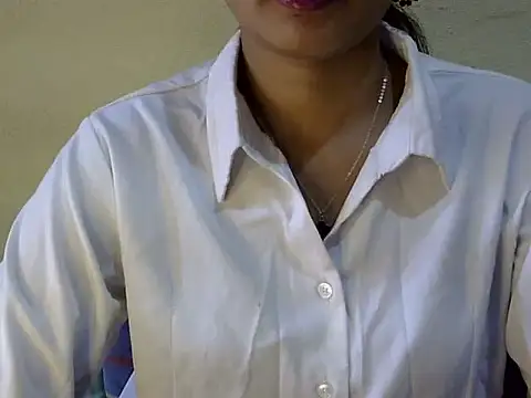 Snapshot of Shab_M chatting on June 25, 2026, 5:12 am Shab M online show from June 25, 2026, 5:12 am