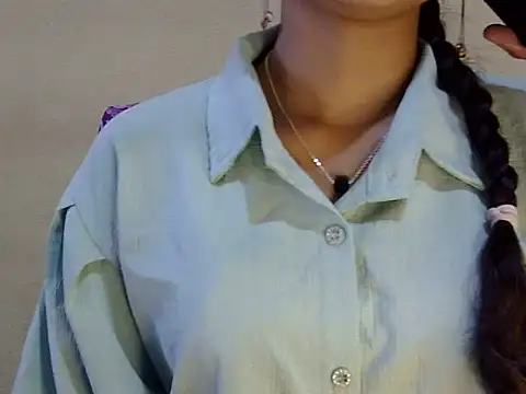 Snapshot of Shab_M chatting on July 12, 2026, 7:21 am Shab M online show from July 12, 2026, 7:21 am