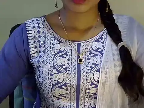 Snapshot of Shab_M chatting on July 28, 2026, 7:59 am Shab M online show from July 28, 2026, 7:59 am