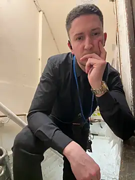 dirtyanal23 online show from March 3, 2026, 7:53 pm