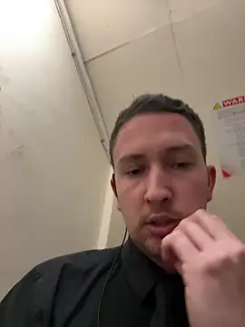 dirtyanal23 online show from April 9, 2026, 1:16 pm