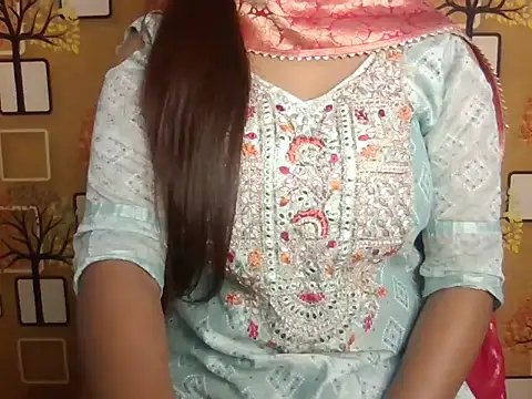 Hotty Suzuka online show from December 5, 2025, 6:22 am