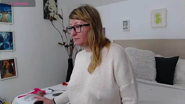 OlgaPavlova online show from January 10, 2026, 11:45 am