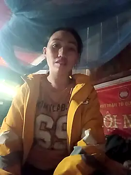 Lorena-a online show from December 4, 2025, 1:59 am