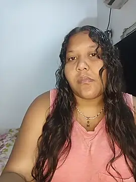 Snapshot of VaneandRossy chatting on June 26, 2026, 2:38 am VaneandRossy online show from June 26, 2026, 2:38 am