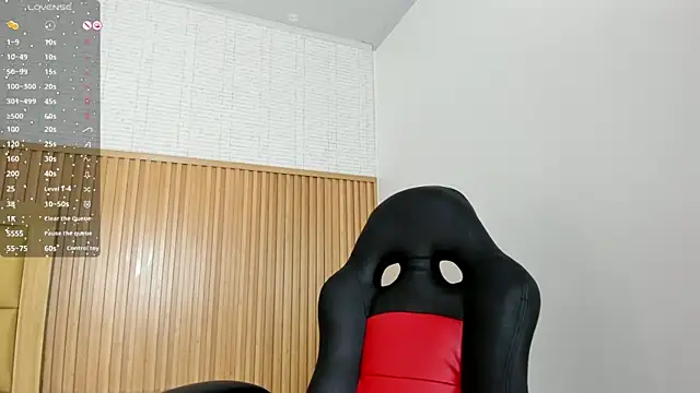 Snapshot of VENUSGREYS1 chatting on January 16, 2026, 12:42 pm VENUSGREYS1 online show from January 16, 2026, 12:42 pm