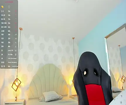 Snapshot of VENUSGREYS1 chatting on February 23, 2026, 12:35 pm VENUSGREYS1 online show from February 23, 2026, 12:35 pm