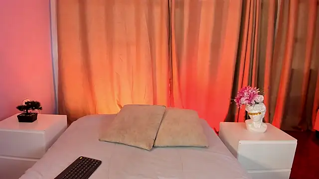 Amy Parkker online show from February 9, 2026, 12:42 pm