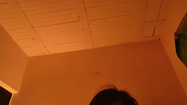 MoonLipsON- online show from June 8, 2026, 5:52 am
