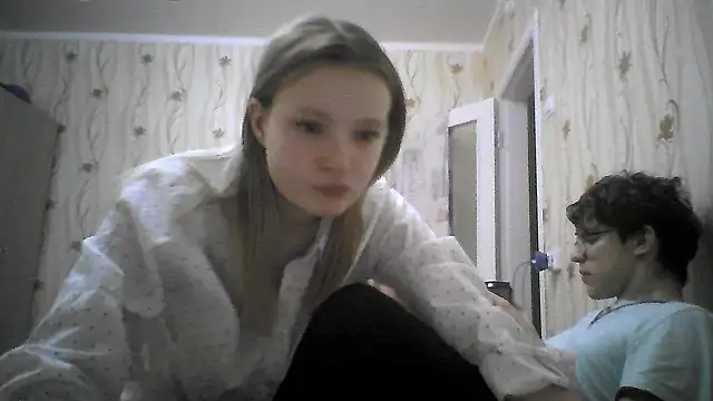 EvgeniyXAnna online show from March 11, 2026, 7:42 pm