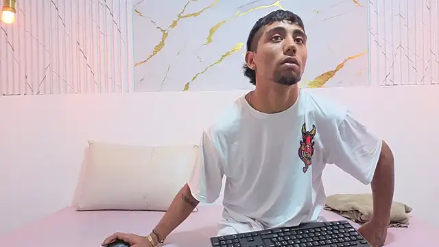 NatyAndAlex online show from February 10, 2026, 10:14 pm