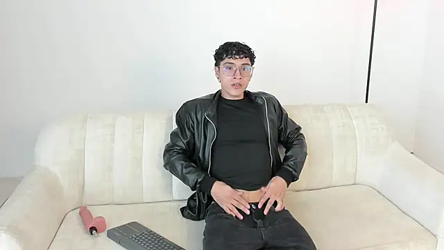 LittleMya  online show from January 31, 2026, 8:07 pm