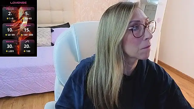 Scarlett 079 online show from March 15, 2026, 12:11 pm