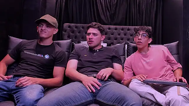 big  friends online show from April 30, 2026, 1:56 am