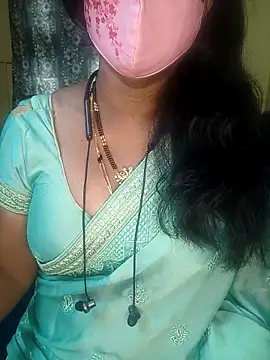 Preeti345 online show from February 10, 2026, 6:06 am