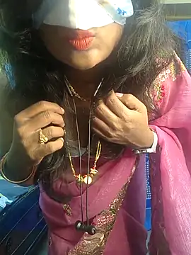 Preeti345 online show from March 19, 2026, 5:22 am