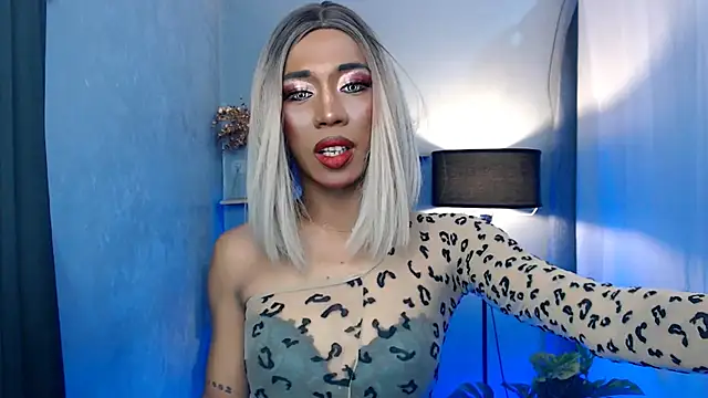 TsBlackHORSECOCKcalix online show from May 4, 2026, 5:20 pm