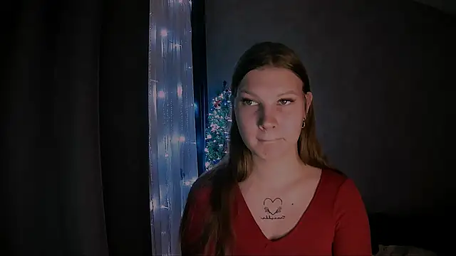 nelli lux  online show from January 9, 2026, 12:35 am