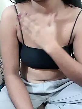 Snapshot of Riya_rani8 chatting on January 5, 2026, 5:38 pm Riya rani8 online show from January 5, 2026, 5:38 pm