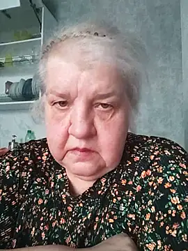 Snapshot of HapinessLovee chatting on April 23, 2026, 6:25 am HapinessLovee online show from April 23, 2026, 6:25 am